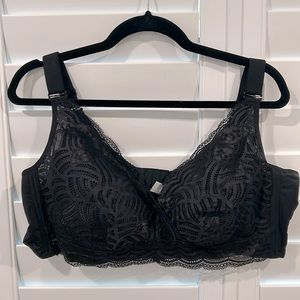 Woman’s Wireless Full Coverage Lace Bra